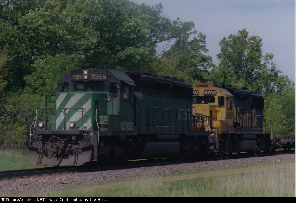 BNSF 7055 East